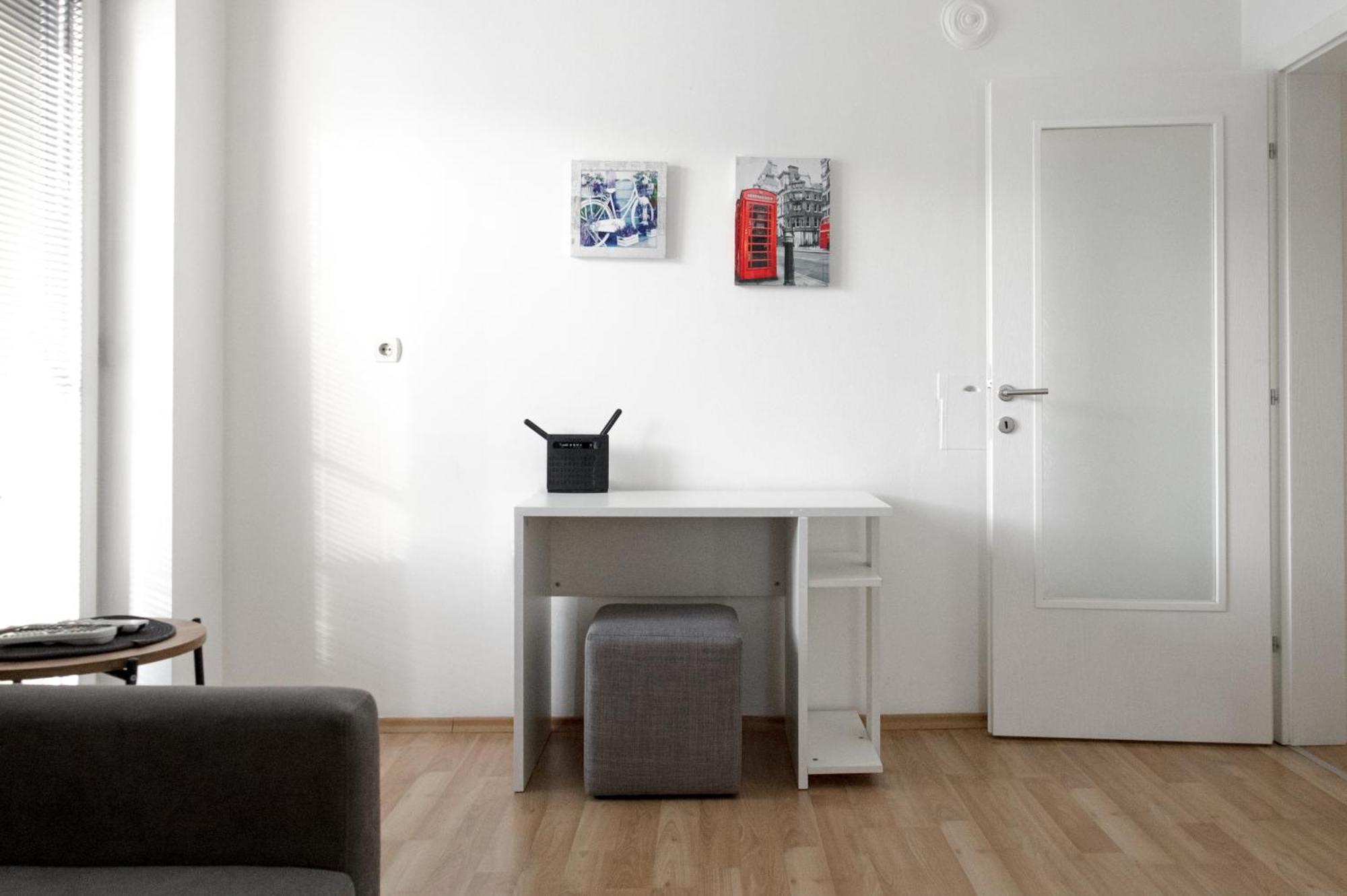 Friendship Apartment Skopje Bagian luar foto