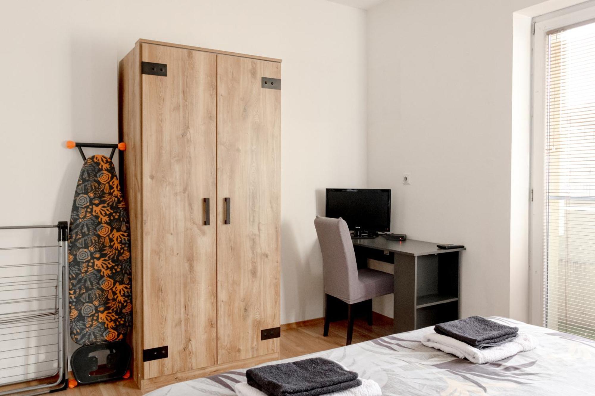 Friendship Apartment Skopje Bagian luar foto