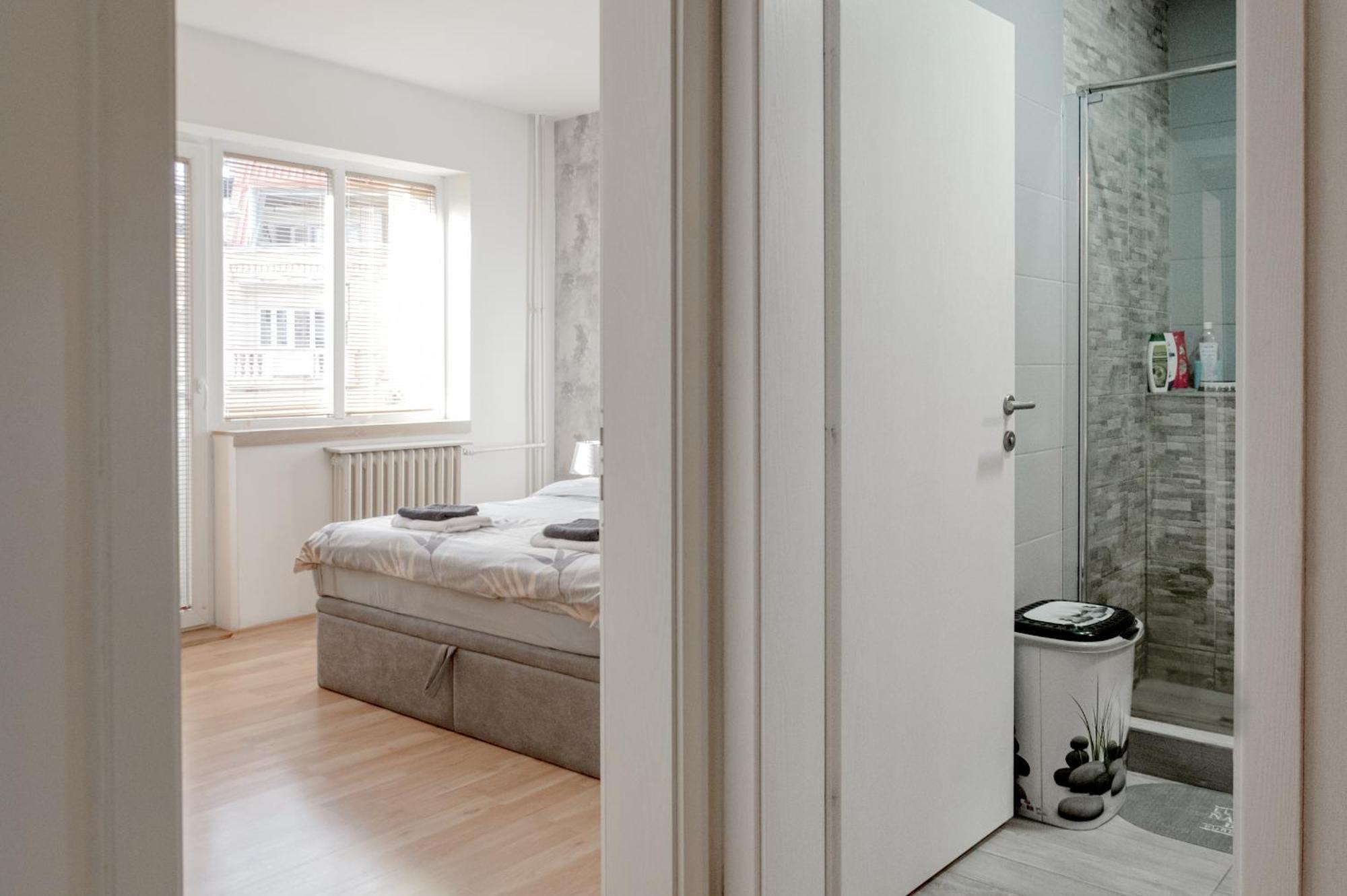 Friendship Apartment Skopje Bagian luar foto